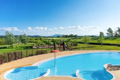 Image de Les Hauts du Lac by Interhome
