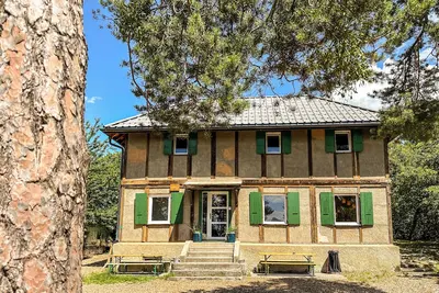 Image de Ô Bercail  colonie rénovée en Ecolodge. Magnifique situation proche de Vercorin