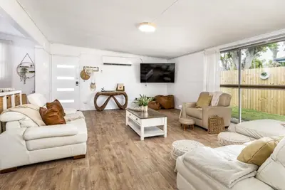 Image de Bribie Boho - 250m to the Waterfront (Pet Friendly)