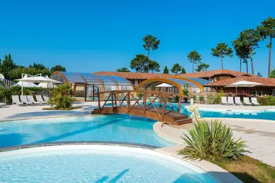 Image de Les Cottages du Lac T1 Tradition by Interhome