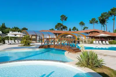 Image de Les Cottages du Lac T4 by Interhome