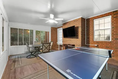 Image de Serene Family Home - Quiet Area, Close to Gsu!