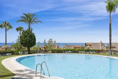 Image de 2 bed in Elviria with sea views