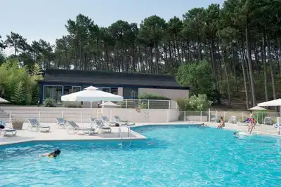 Image de Les Cavales by Interhome