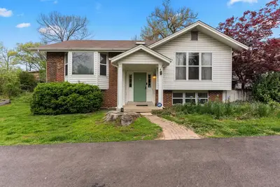 Image de The Olive Branch: Stylish Oasis for 11