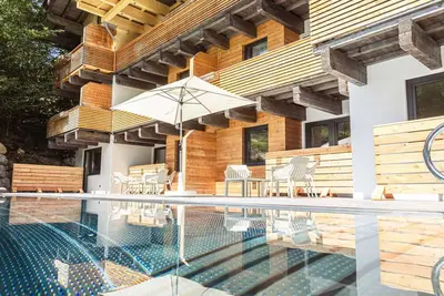 Suite 2 Sz Ir-Sauna&Wellnessbereich by Interhome