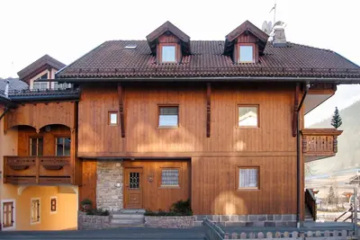Image de Appartement Lazzer by Interhome