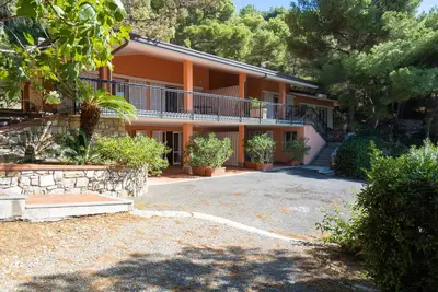 Image de Apartment A2 (And112) by Interhome