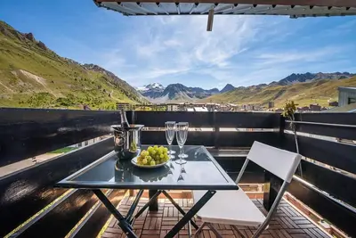 Image de 1er étage, terrasse, télévision, casier à ski, 38m², Tignes