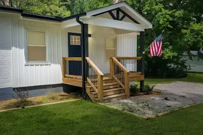Image de 1br Garner Gem|Backyard & Pet Friendly