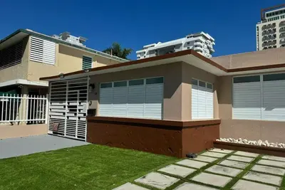 Image de Serenity House on Isla Verde Beach