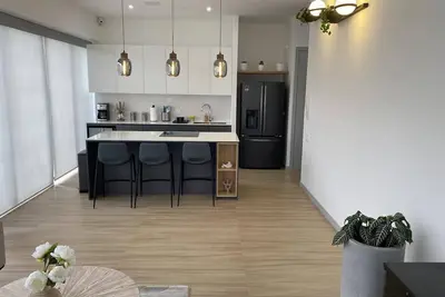 Image de Charming 3-bedroom condo with undisturbed views of Caroline Park.