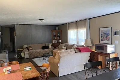 Image de 3-bedroom mobile home / charming Candler, close to Asheville, Blue Ridge Parkway