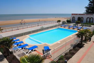 Image de Appart avec Balcon/Terrasse, accès Piscine