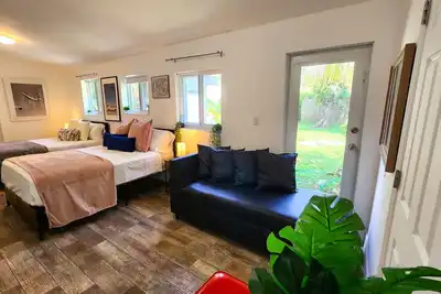 Image de Designer Studio in Design District!