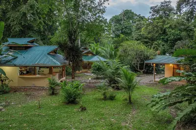 Image de Chiquita Casitas - Macaw & Toucan - Coastal Caribbean Comfort