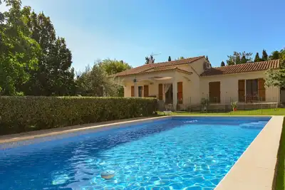 Magnifique maison à Tarascon avec WiFi