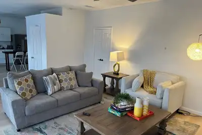 Image de Spacious 4-bedroom house in peaceful Irving with WiFi, Ac, Keyak fun