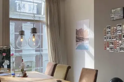 Image de Cozy appartment at the Amstel river. In the heart of Amsterdam.