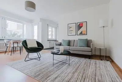 Image de Blueground | Iselin, balcony, elev, nr market