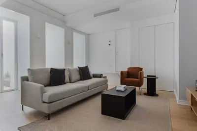 Image de Blueground | Santo António, balcony, a/c, doorman