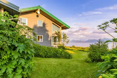 Image de Spacious 4-bedroom house on Kachemak Bay with Amazing Views in Homer, Ak