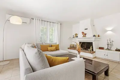 Image de Appartement 'Le Clos De L'ange 3' avec terrasse privée, Wi-Fi et climatisation