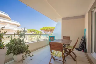 Image de Superbe Appartement Vue Mer avec vue sur mer, Wi-Fi et climatisation