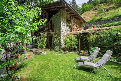 Image de Chalet \"Le Du Coq Rouge\" avec vue sur la montagne, jardin privé et Wi-Fi