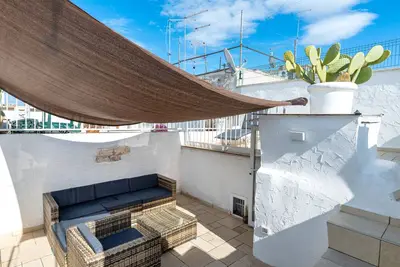 Image de Maison de vacances 'Terrazza Ostuni 33' avec terrasse privée, balcon et climatisation