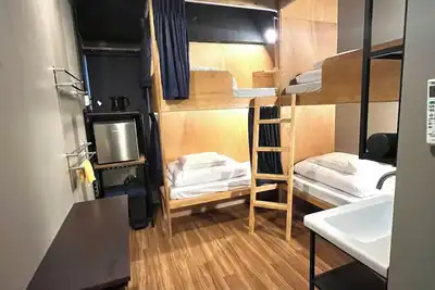 Image de Private room for 4 people 2 single bunk beds / Minato-ku Tokyo