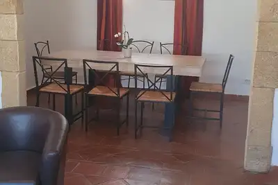 Image de Maison de village provençal entre mer et sites touristiques