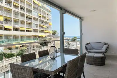 Image de Apartamento Renovado A 10 M De La Playa Con Vistas Al Mar