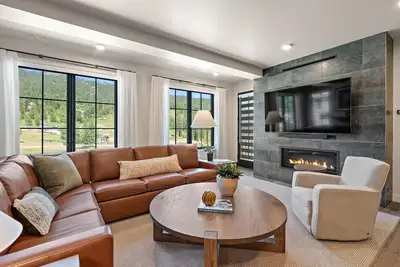 Image de Luxury 1 Br Condo in the Village with Slopeviews