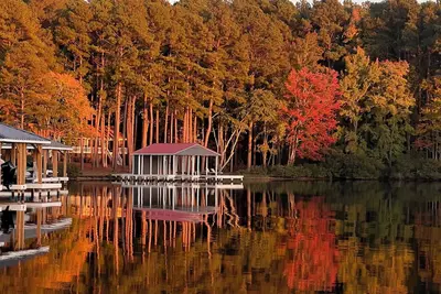 Image de Tequila Sunrise supreme lake access on Pea Hill creek - Lake Gaston