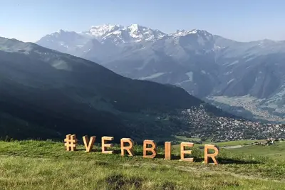 Image de Soak the Alpine sun from your private balcony with views over Verbier