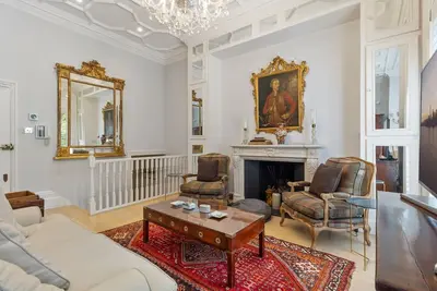 Image de 3-Bedroom Chelsea Garden Apartment