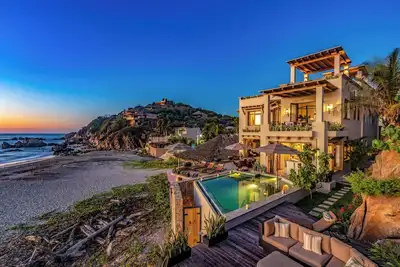 Image de Premium Beachfront Villa - Southern Oaxacan Coast\n