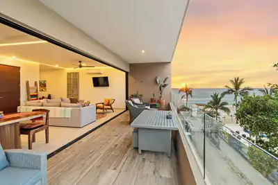 Image de Manta Morada: Alluring Ocean View Condo with Balcony Bliss