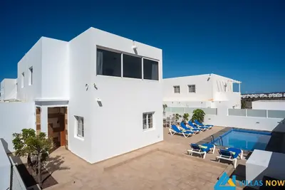 Image de 233 - Villa Geny by Villas Now Ltd