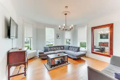 Image de Charming Victorian Retreat w/ Hudson River Views