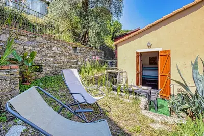 Image de Superbe maison de 2 chambres Ă Uscio