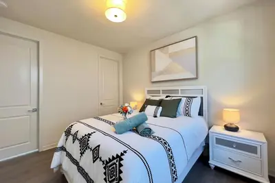 Image de Jie’s choice- City Lights Townhouse 15mins to Dt