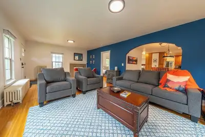 Image de Steps to Manito Park | Home + Private Suite