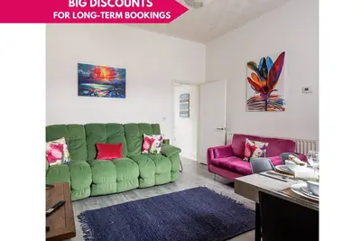 Image de Newly Renovated 3br House near hospital & uni