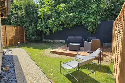 Petite maison en bord de rance