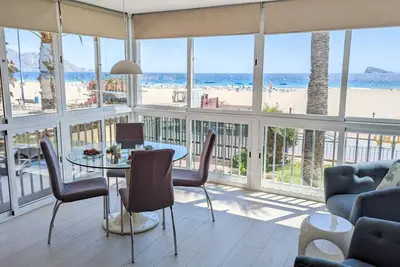 Image de Esmeralda sea front apartment