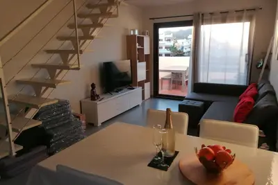 Image de Appartement dans résidence luxueuse mer 400m, parking abrité. Piscines jacuzzis