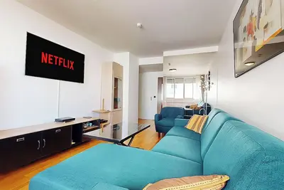 Image de Jolie Appartement avec vue tour Eiffel