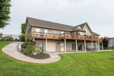 Image de *Stunning 4bd Lodge w/ Views! Games + Theater! *